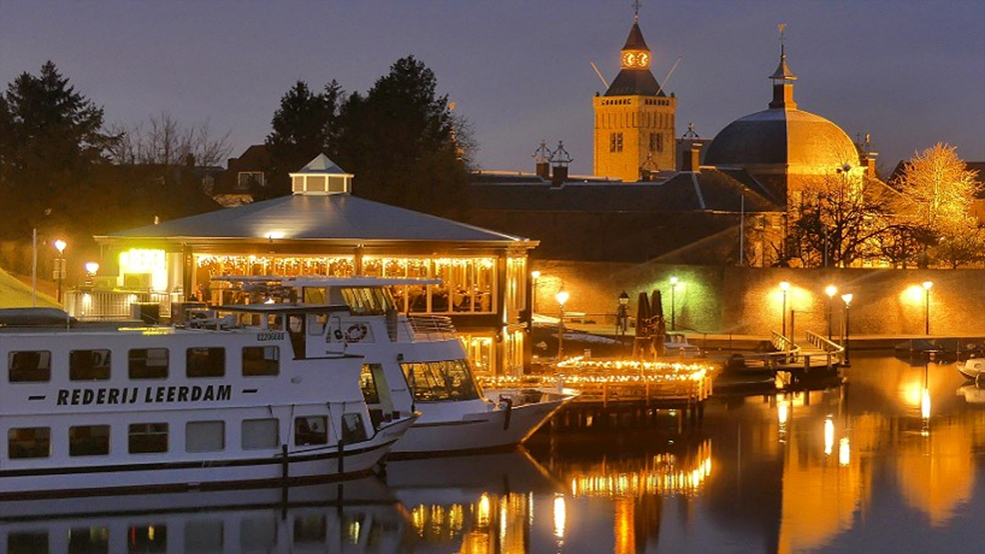 Kerstvaart over de Linge